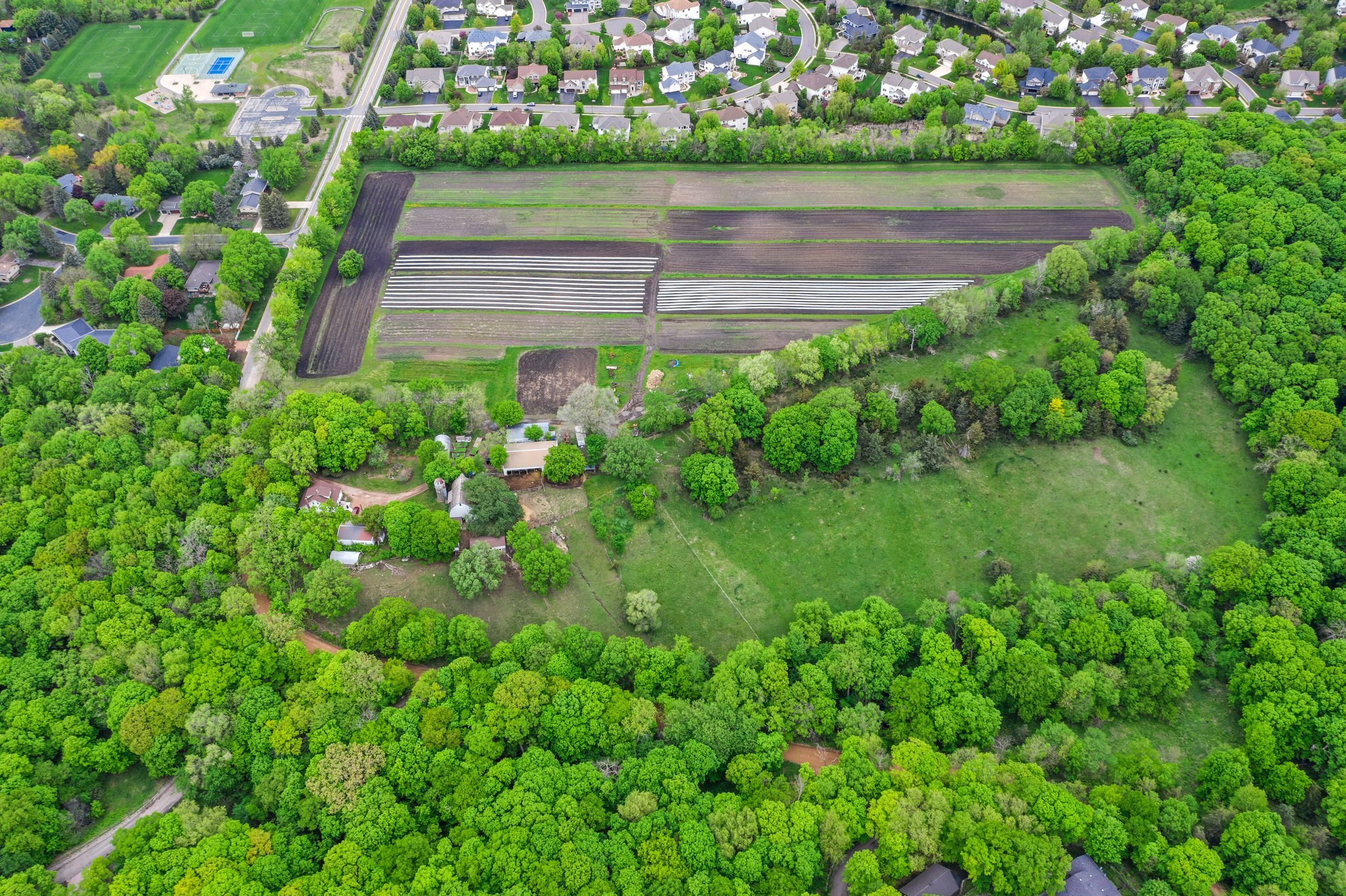 22 web or mls 9905 Dell Rd 22 1